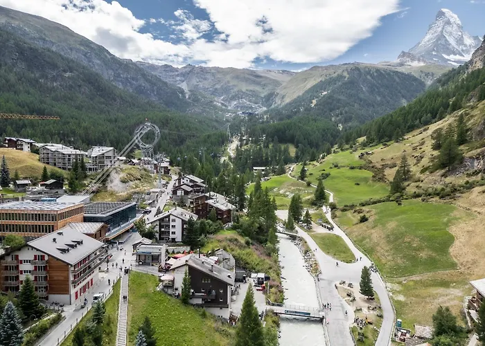 Alpin Bei Der Bergbahn *